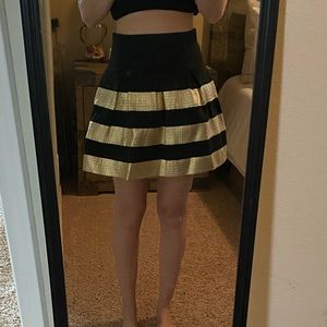 Skirt black and gold worn once